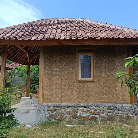 Hotel Melody Surf - Ekas Lombok Exterior foto