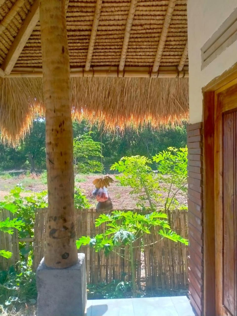 Hotel Melody Surf - Ekas Lombok Exterior foto