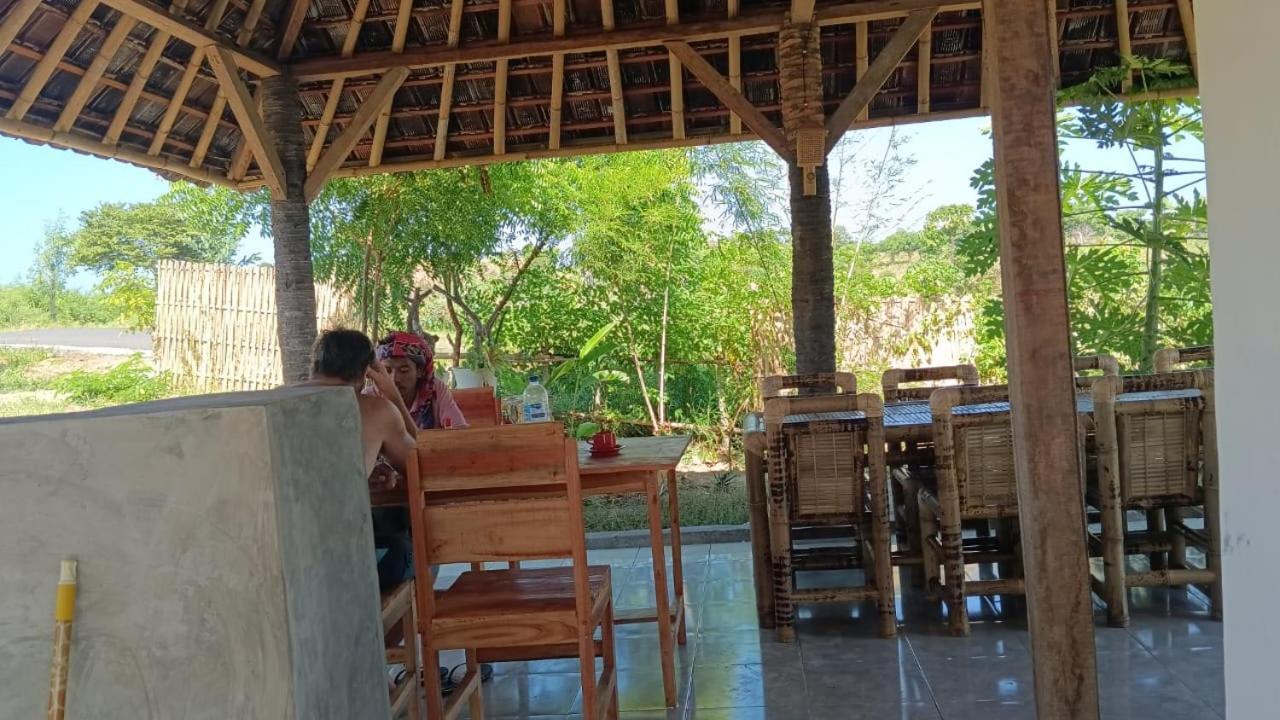 Hotel Melody Surf - Ekas Lombok Exterior foto
