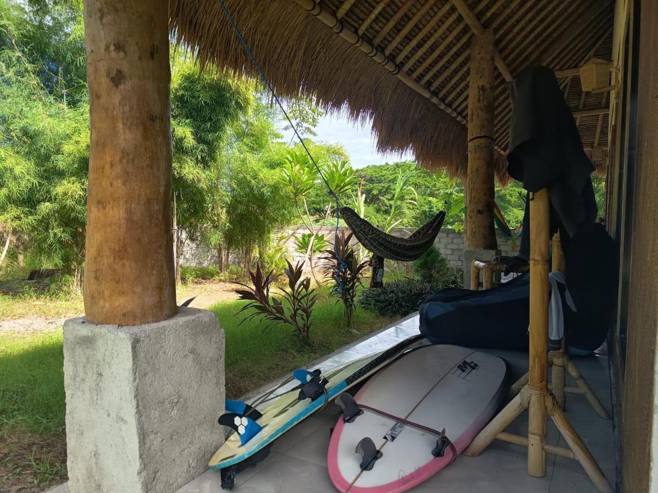Hotel Melody Surf - Ekas Lombok Exterior foto